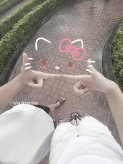Ghép Hello Kitty Hot