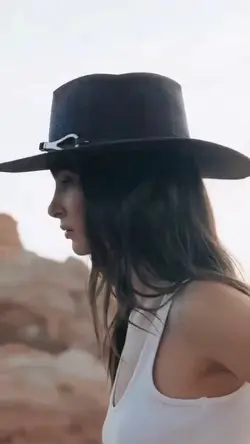 hat