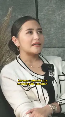 Mendingan kesepian 