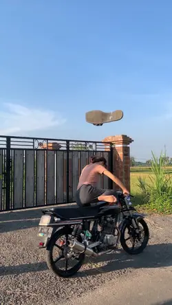 sendal melayang 