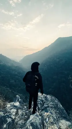 vidio+ foto gunung 