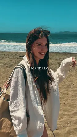 Ella es bonita 