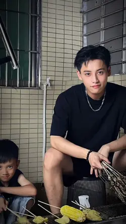 1 ảnh căng đét