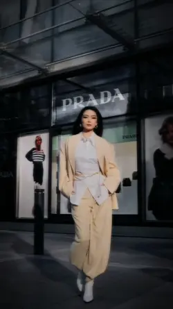 PRADA VELOCITY 