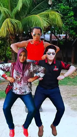 Edit foto joget 