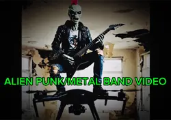 Punk metal alien 
