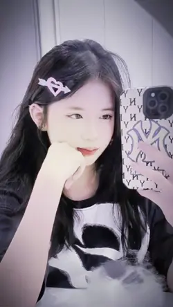 1 ảnh ánh tím
