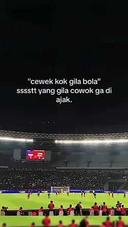 cewe kok gla bola