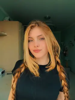 SHAKIRA WAKA WAKA