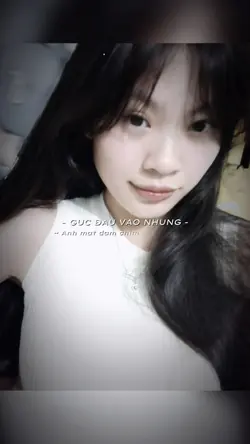 Nắng dưới chân mây 