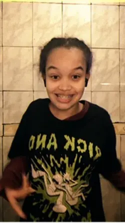 MAIS BONITA QUE VOCÊ