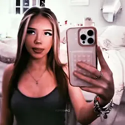 She’s soooo pretty