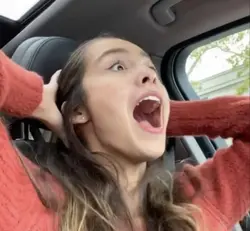 momazos olivia 