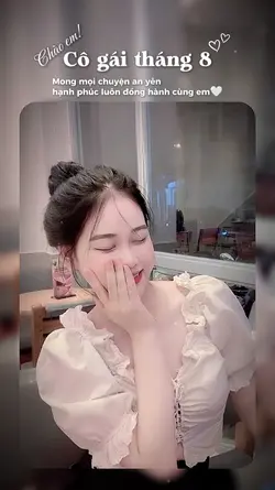 Caption tháng 8