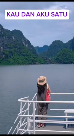 KAU DAN AKU SATU