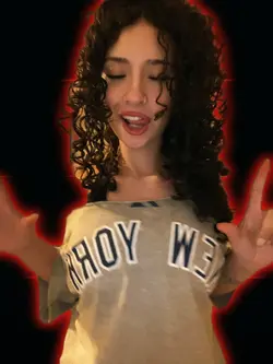 ella lo sabe bien