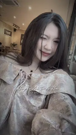 Không là anh thì ai