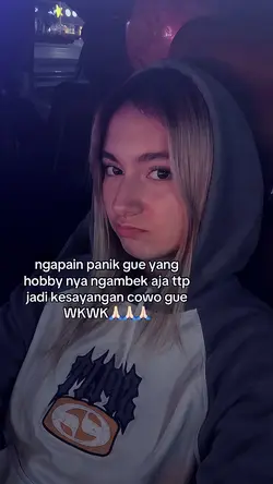 NGAPAIN PANIK GUE YG