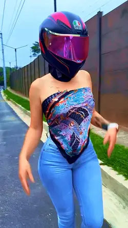 Moto girl 