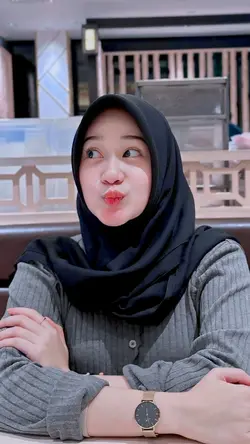 jingga yangcemerlang
