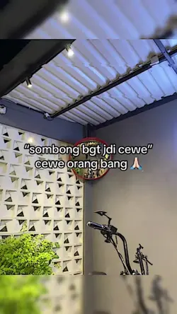 SOMBONG BGT JADI