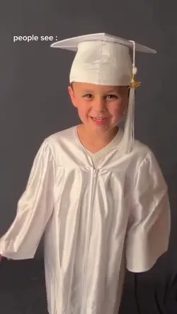 That i SEE Baby grad