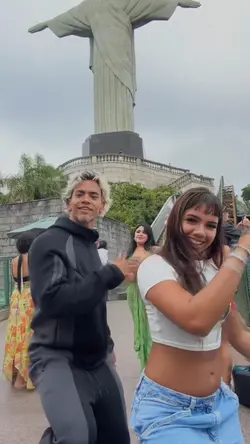 taka la dentro