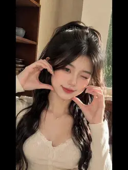 Confident Tech Selfie Cut