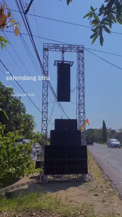 selendang biru sound