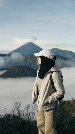 Satu video 4 foto
