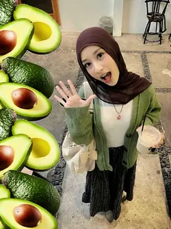 OOTD avocado 