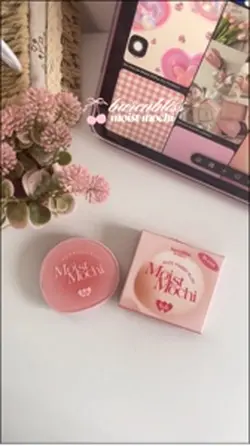 Powder blush
