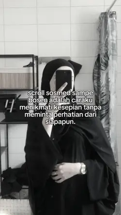 menikmati kesepian