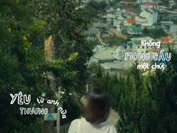 Em không là gió