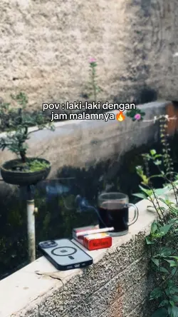 laki-laki dengan jam