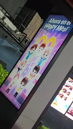 BTS TT