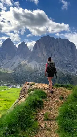 8 video travel vibes