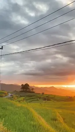 hatiku sedih |kelabu