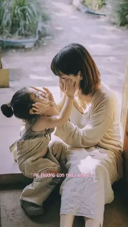 Mẫu mẹ con 2 ảnh