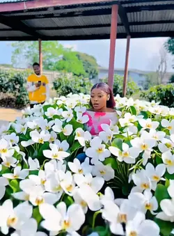 AI-Powered Flowers