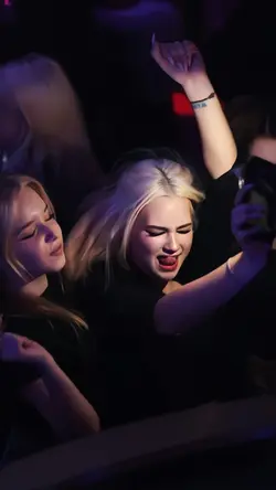 SLOWMOTION PARTY