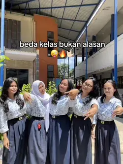 BEDA KELAS BUKAN