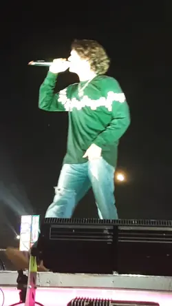 om leo berkaraoke