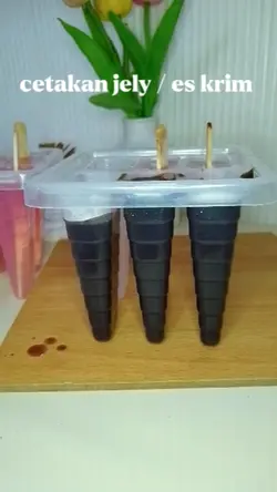 cetakan es krim