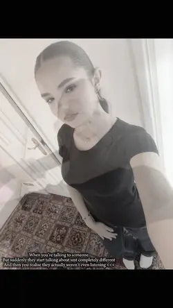 <<<