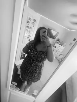 i js wna b pretty.