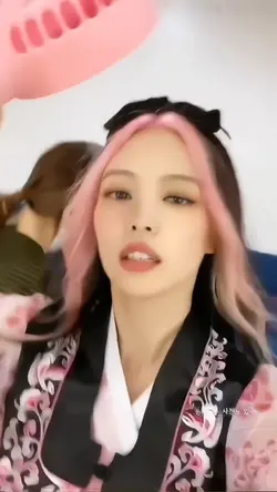 jennie edit birthday