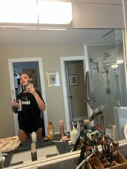 😂