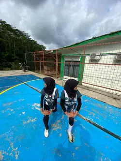 cewe futsal 