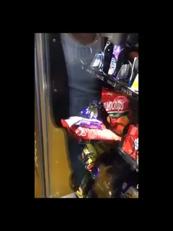 Vending machine love